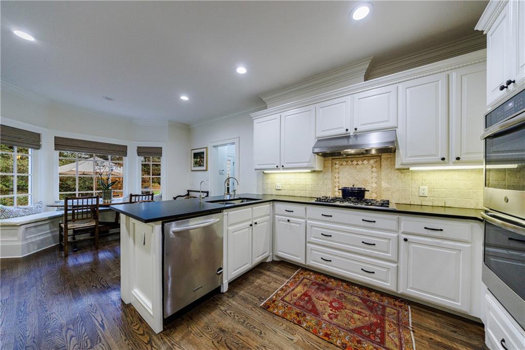 727 E Paces Ferry Road