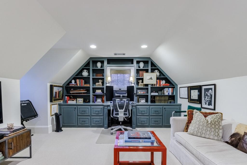 727 E Paces Ferry Road