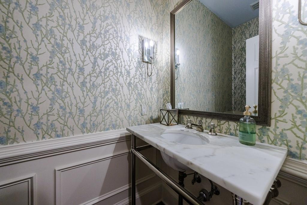 727 E Paces Ferry Road