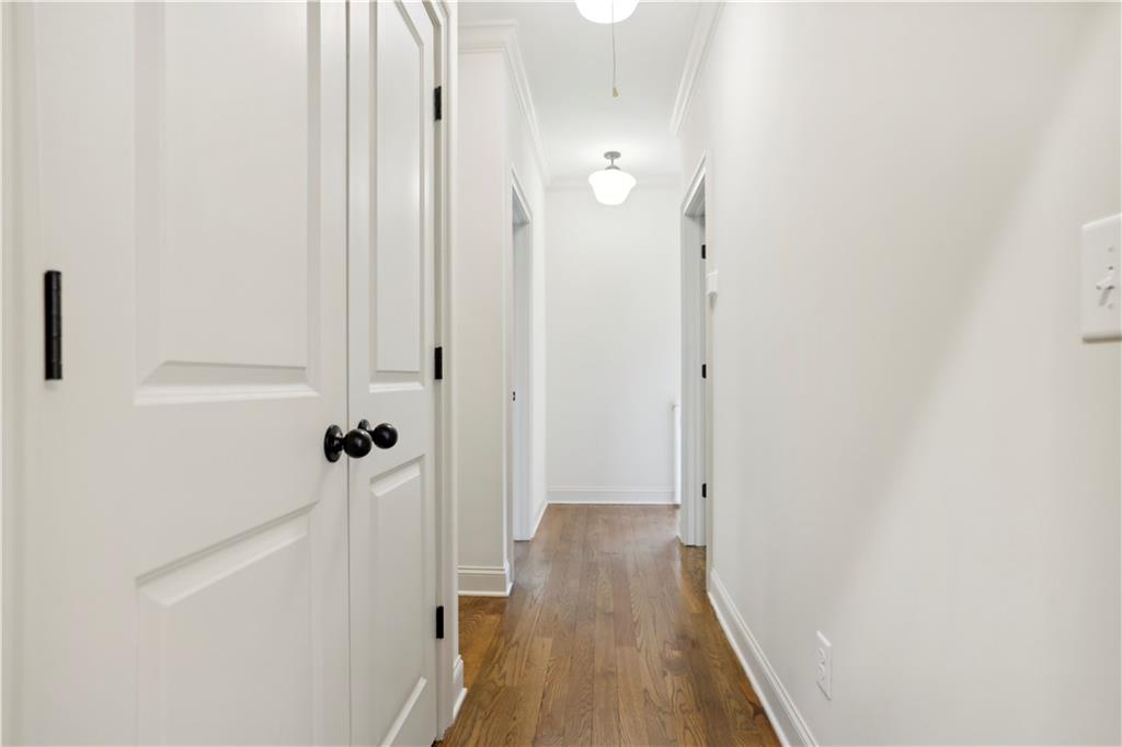 2736 Defoors Ferry Road NW