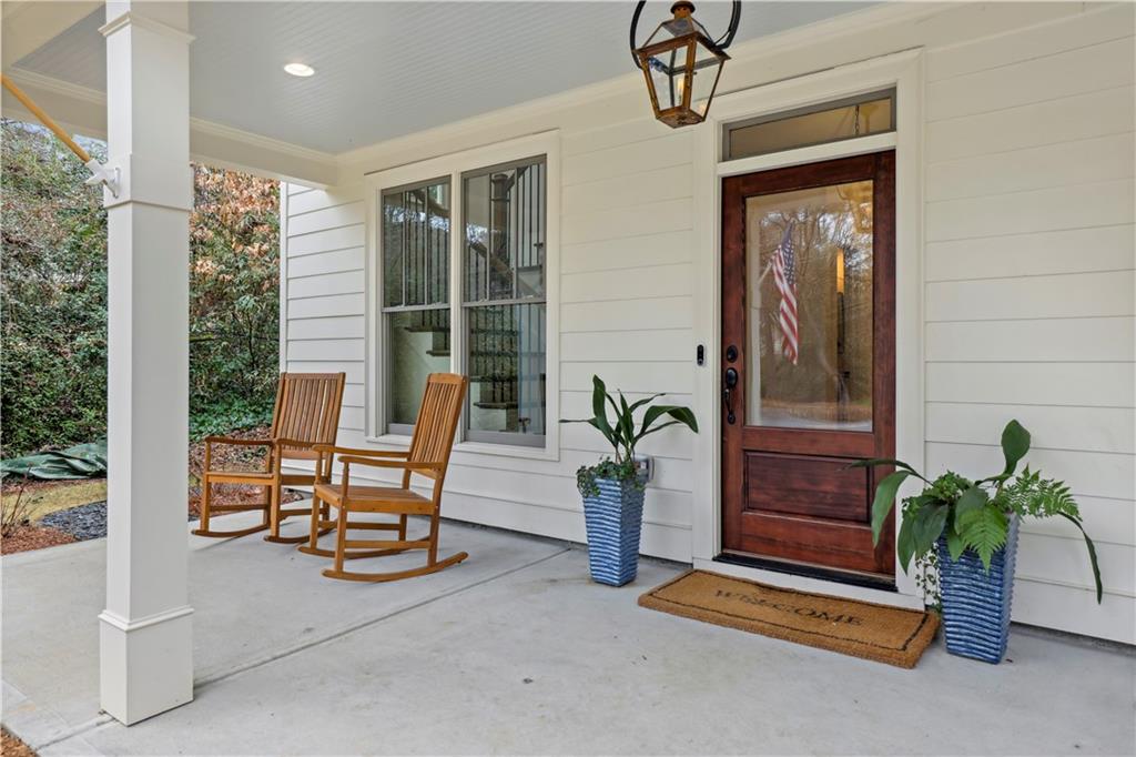 2736 Defoors Ferry Road NW