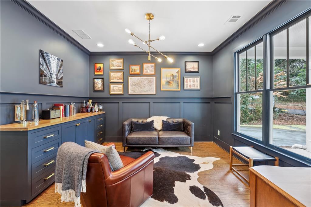 2736 Defoors Ferry Road NW