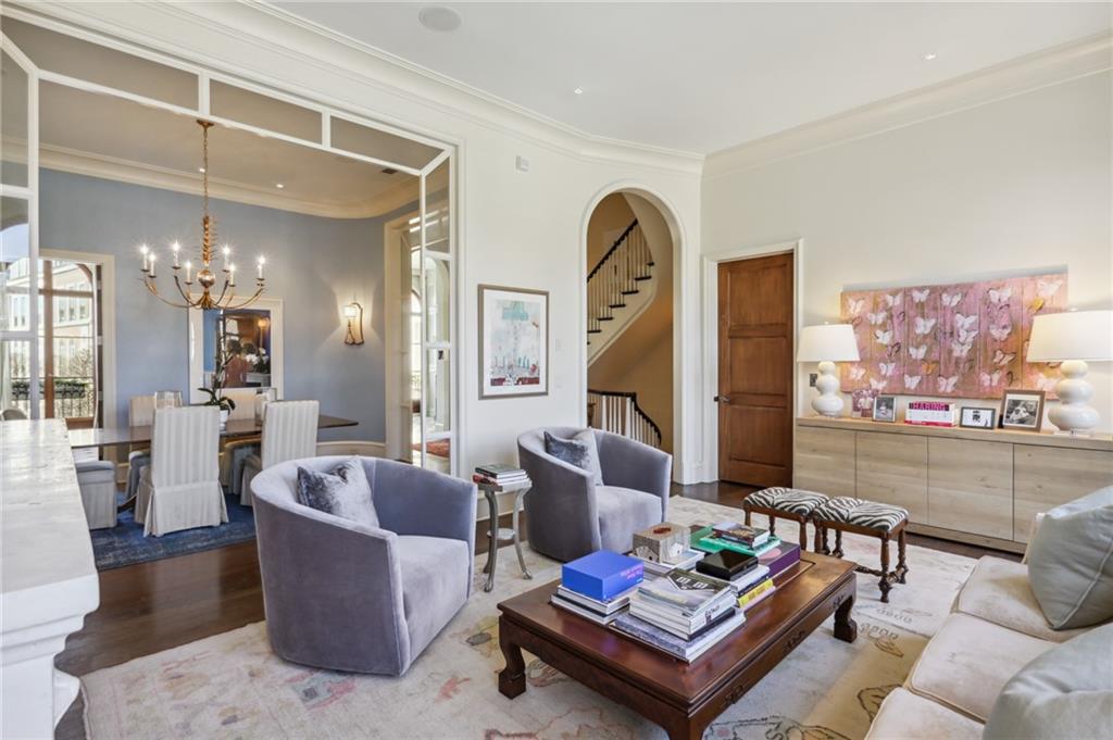 2288 Peachtree Road NW Unit 14