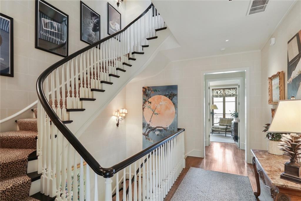 2288 Peachtree Road NW Unit 14