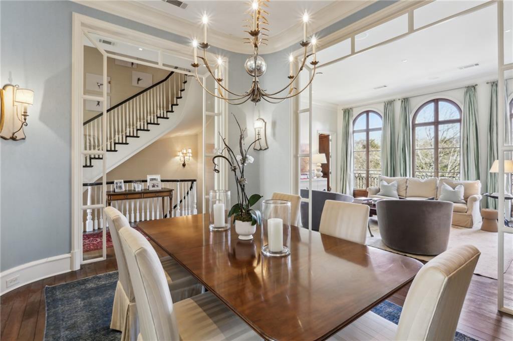 2288 Peachtree Road NW Unit 14