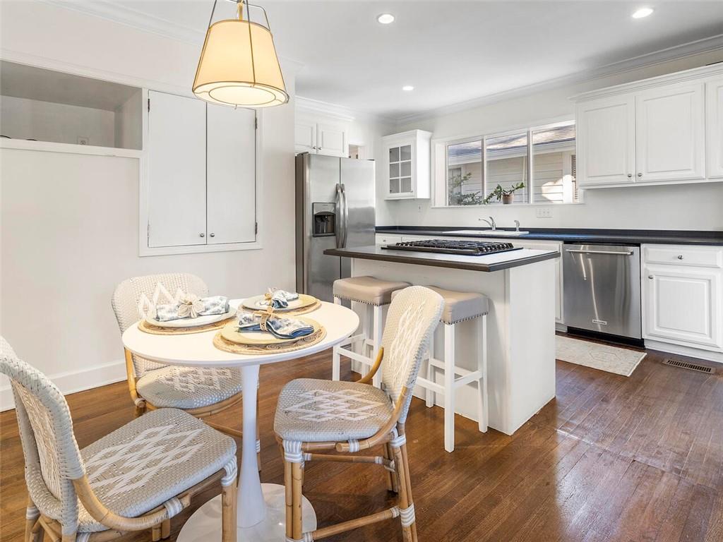 2295 Shenandoah Avenue NE