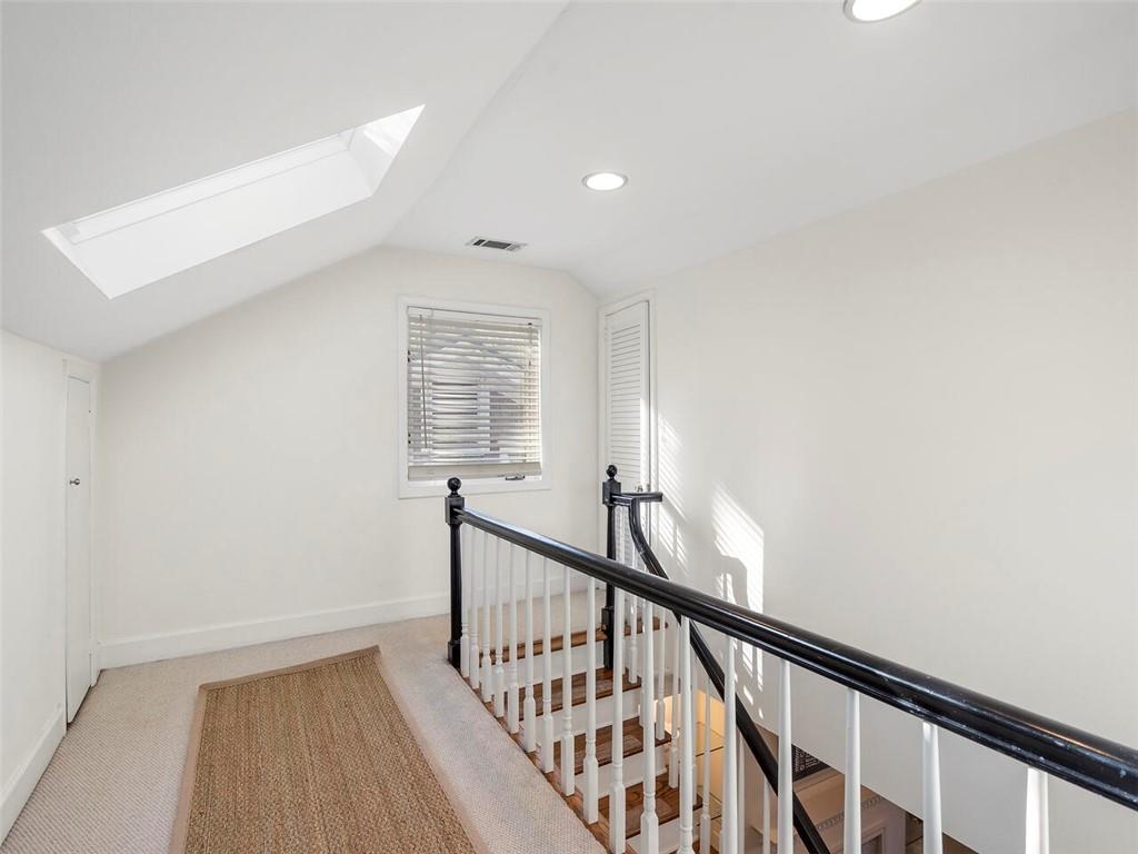 2295 Shenandoah Avenue NE