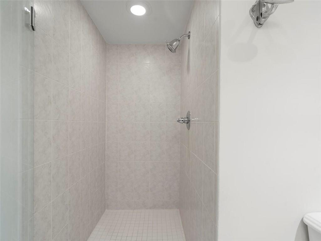 2295 Shenandoah Avenue NE