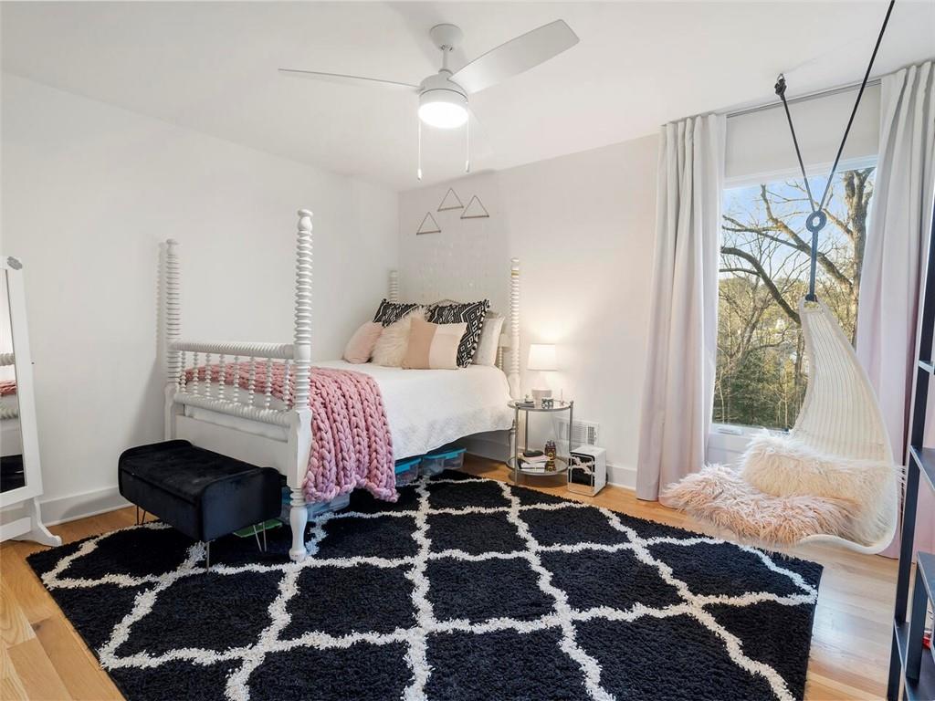 3237 Cochise Drive SE