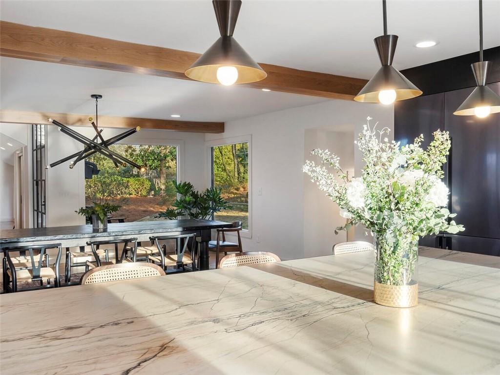 3237 Cochise Drive SE