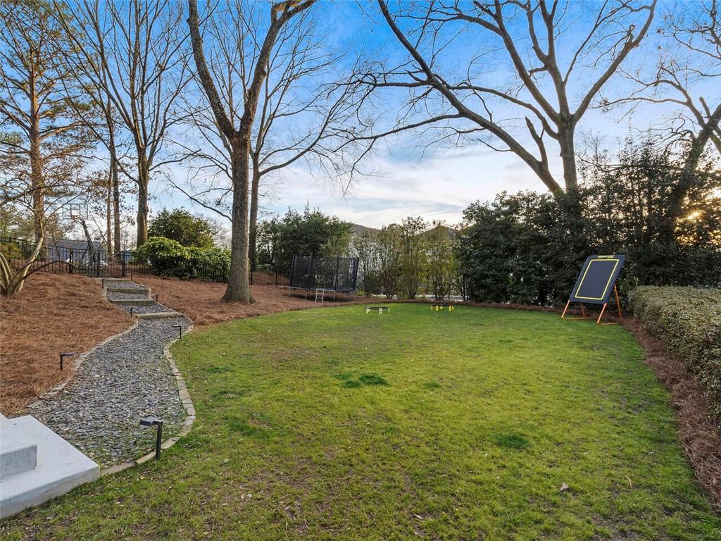 3237 Cochise Drive SE