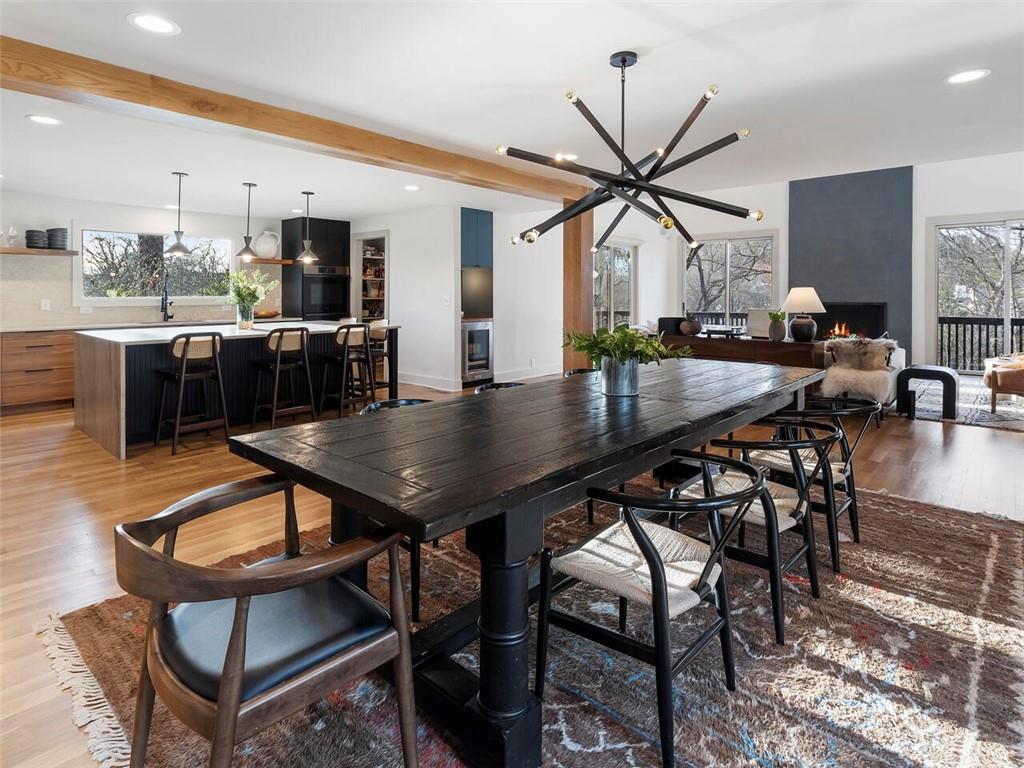 3237 Cochise Drive SE