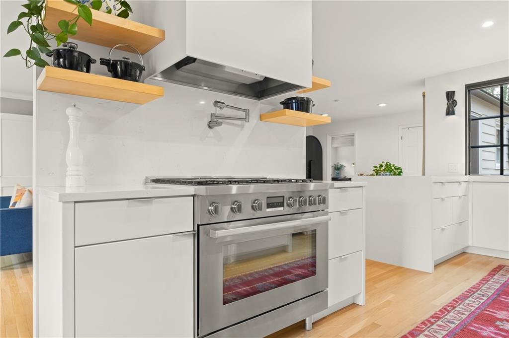 754 Channing Drive NW