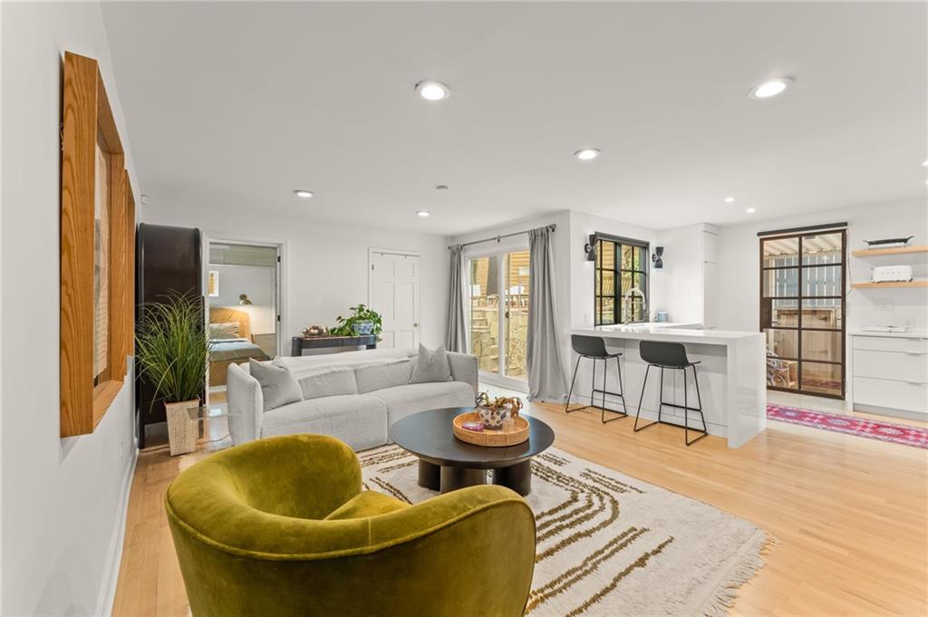 754 Channing Drive NW