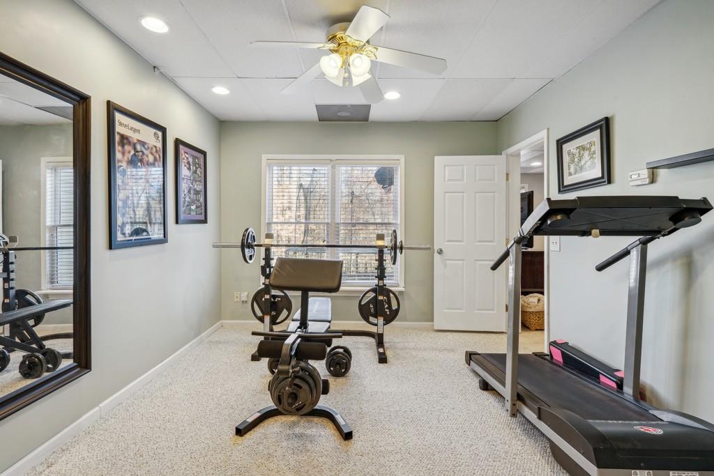 6390 Ivey Manor Drive