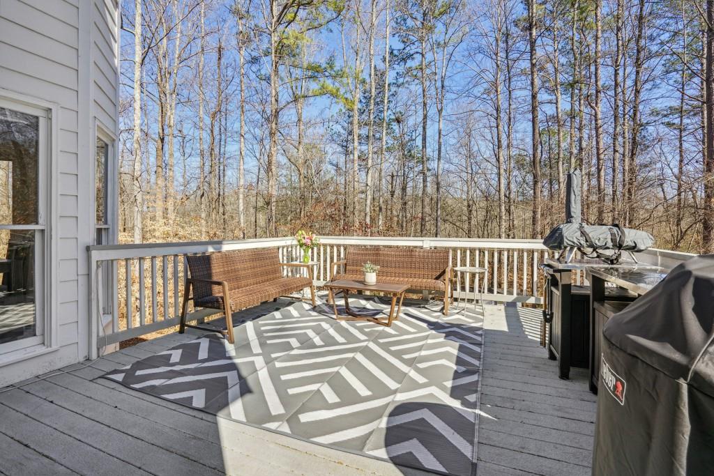 6390 Ivey Manor Drive