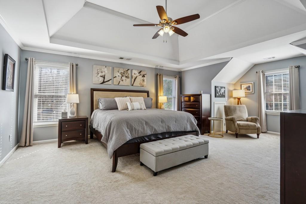 6390 Ivey Manor Drive