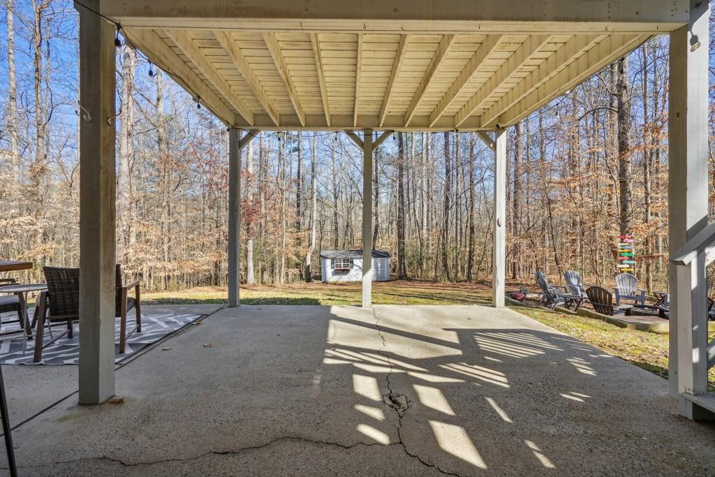 6390 Ivey Manor Drive