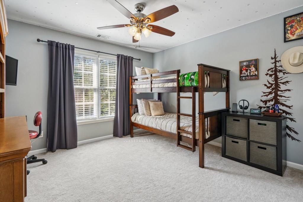 6390 Ivey Manor Drive