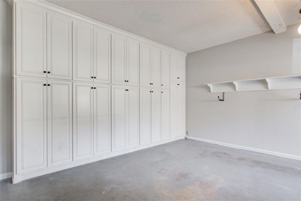 10270 Crescent Ridge Drive