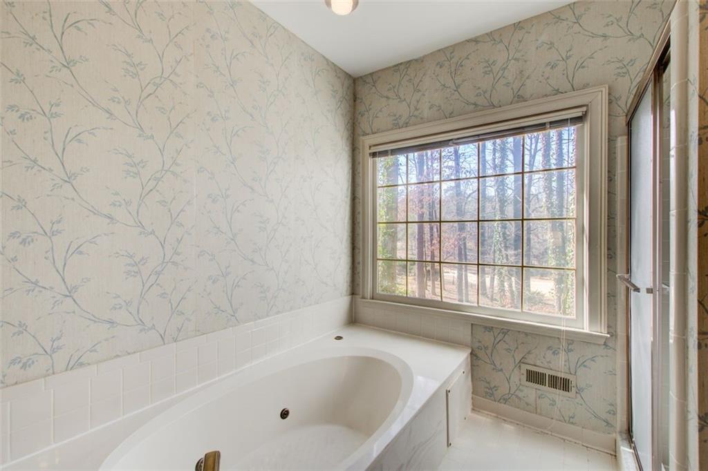 10270 Crescent Ridge Drive