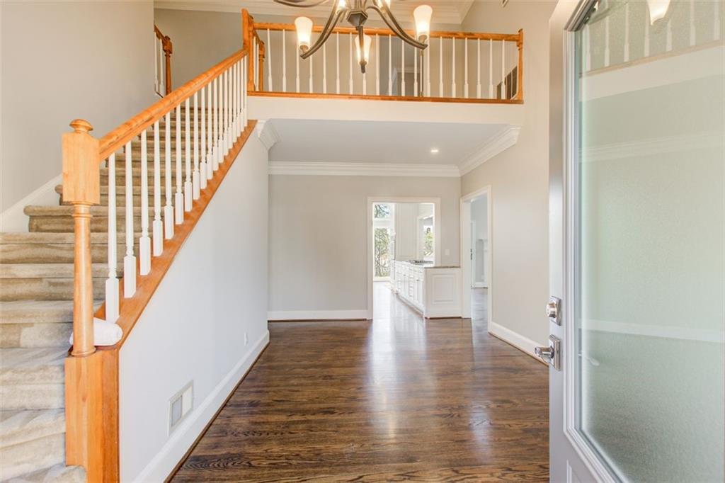 10270 Crescent Ridge Drive