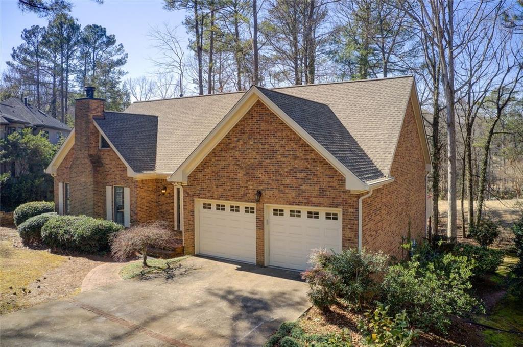 10270 Crescent Ridge Drive