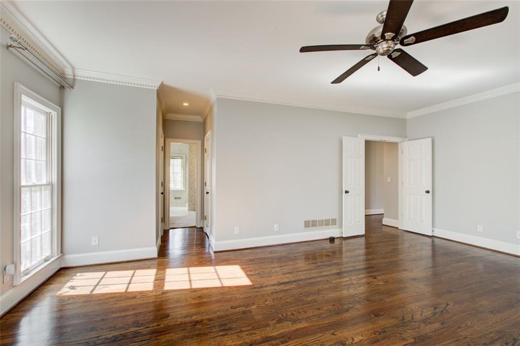 10270 Crescent Ridge Drive