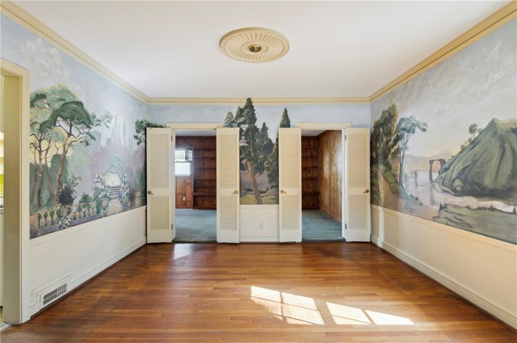 2391 Dellwood Drive NW