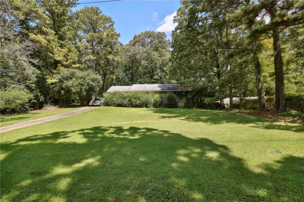 4404 Briarcliff Road NE