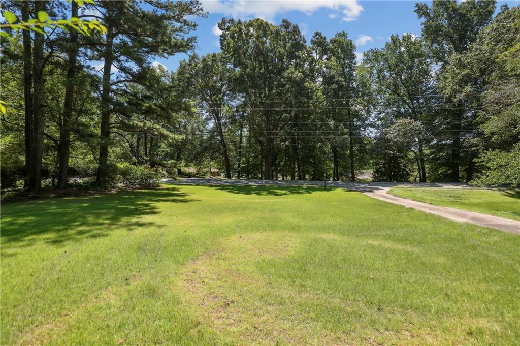 4404 Briarcliff Road NE