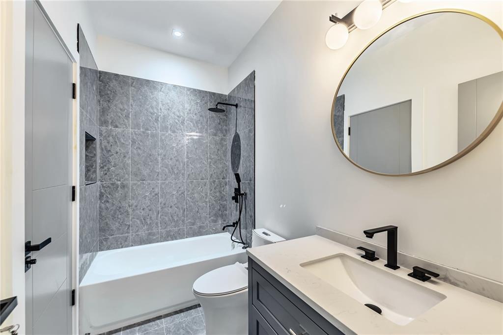 1181 Oglethorpe Avenue