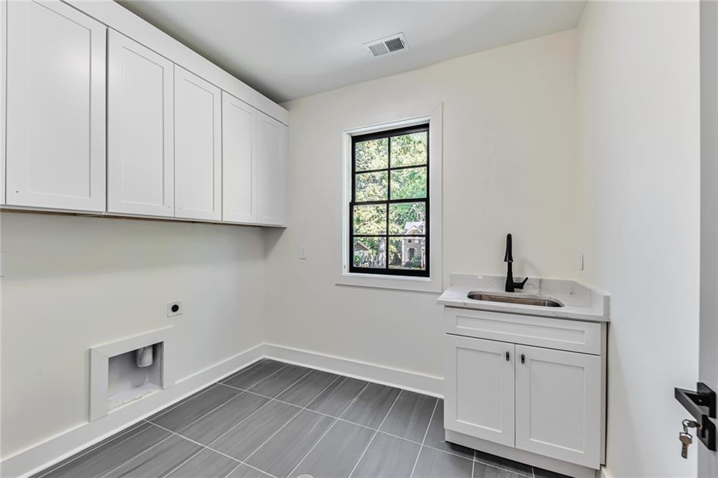 1181 Oglethorpe Avenue