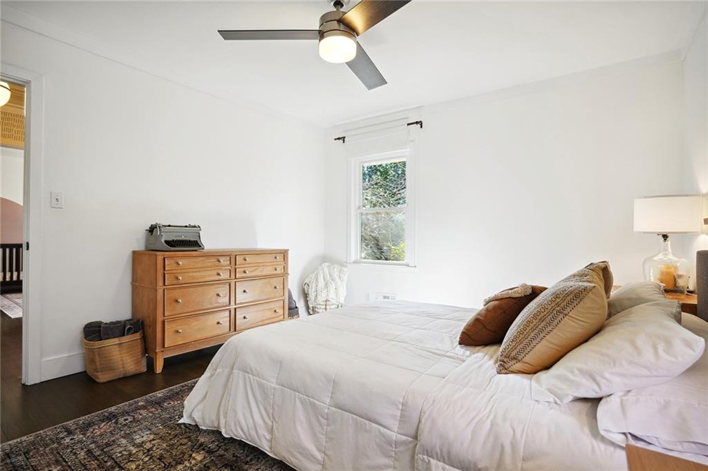 1195 Franklin Circle NE