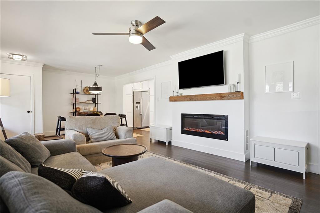 1195 Franklin Circle NE