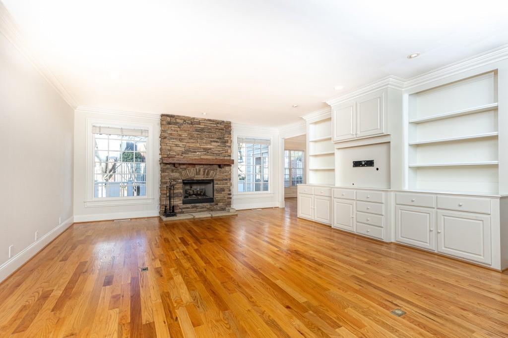 3415 Paces Ferry Circle SE