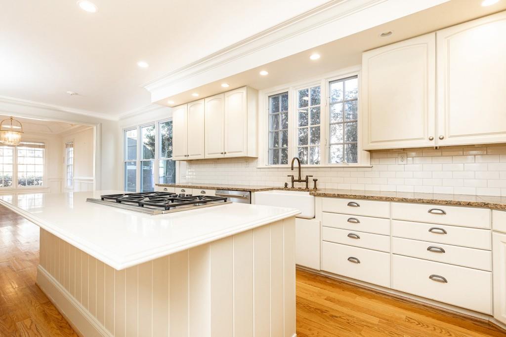 3415 Paces Ferry Circle SE