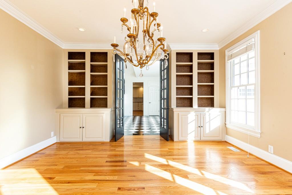 3415 Paces Ferry Circle SE