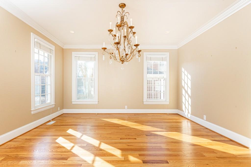 3415 Paces Ferry Circle SE