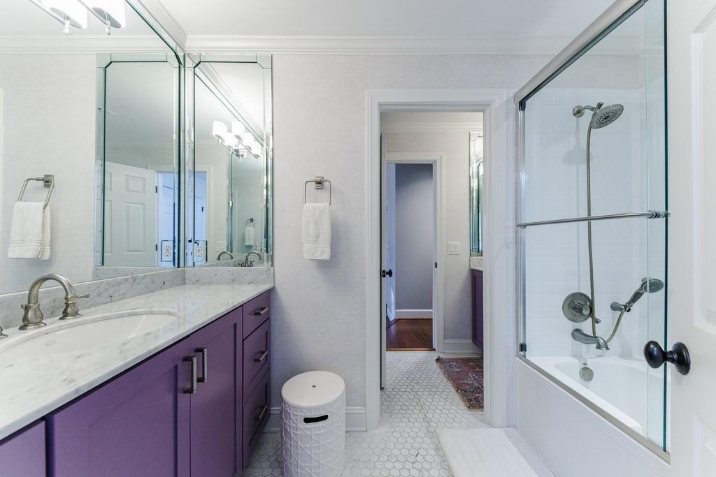 4989 Long Island Drive NW