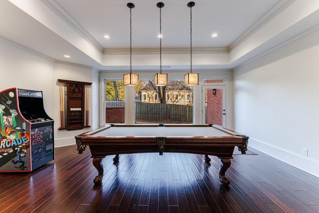 4989 Long Island Drive NW