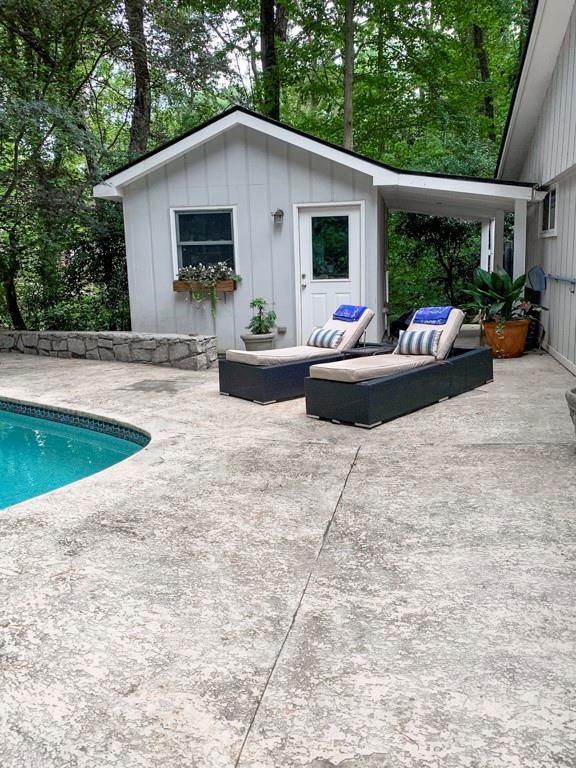 4161 Glen Devon Drive NW