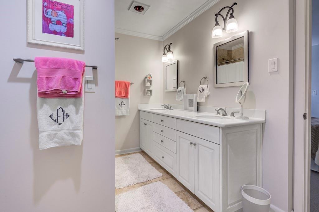 4161 Glen Devon Drive NW