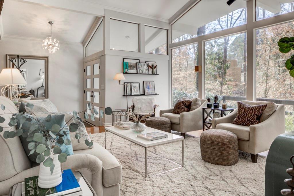 4161 Glen Devon Drive NW