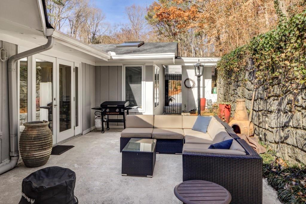 4161 Glen Devon Drive NW