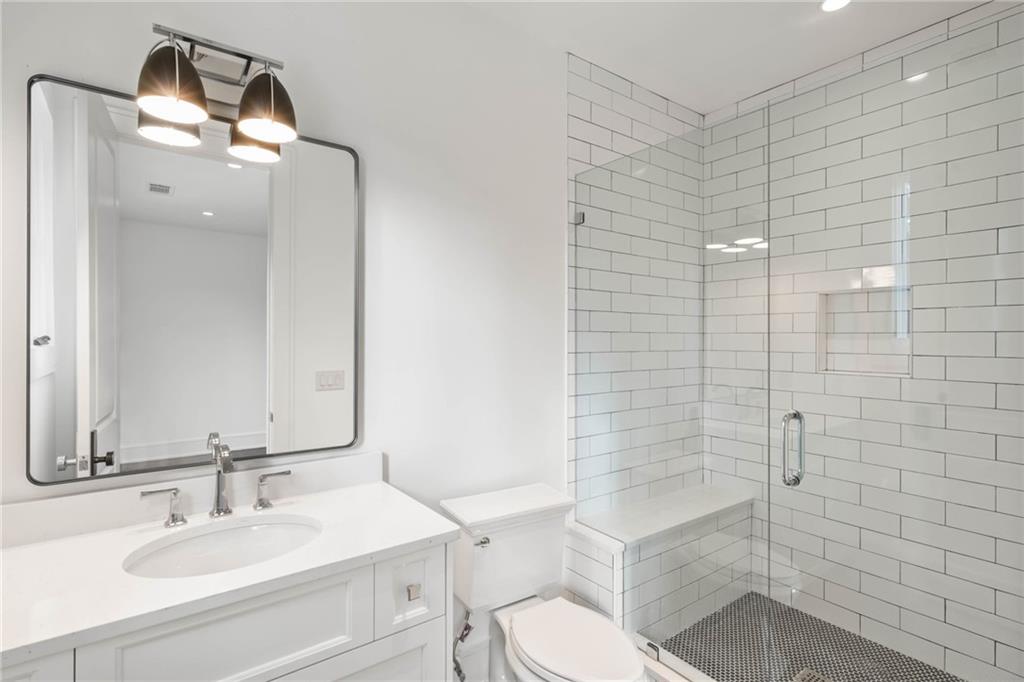 4580 Peachtree Dunwoody Road NE