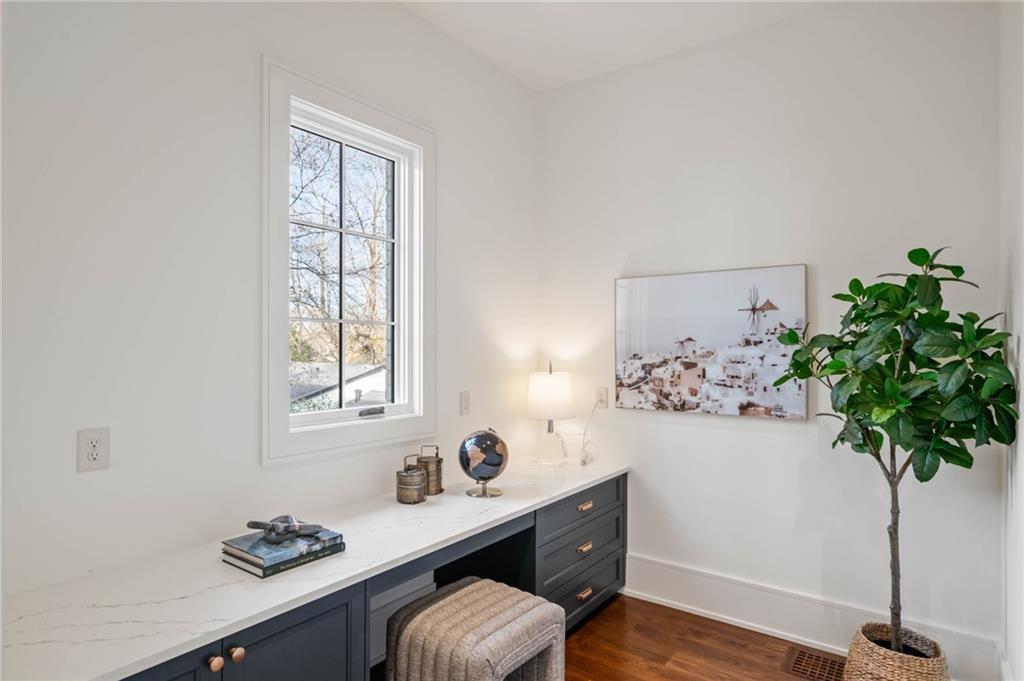 4580 Peachtree Dunwoody Road NE