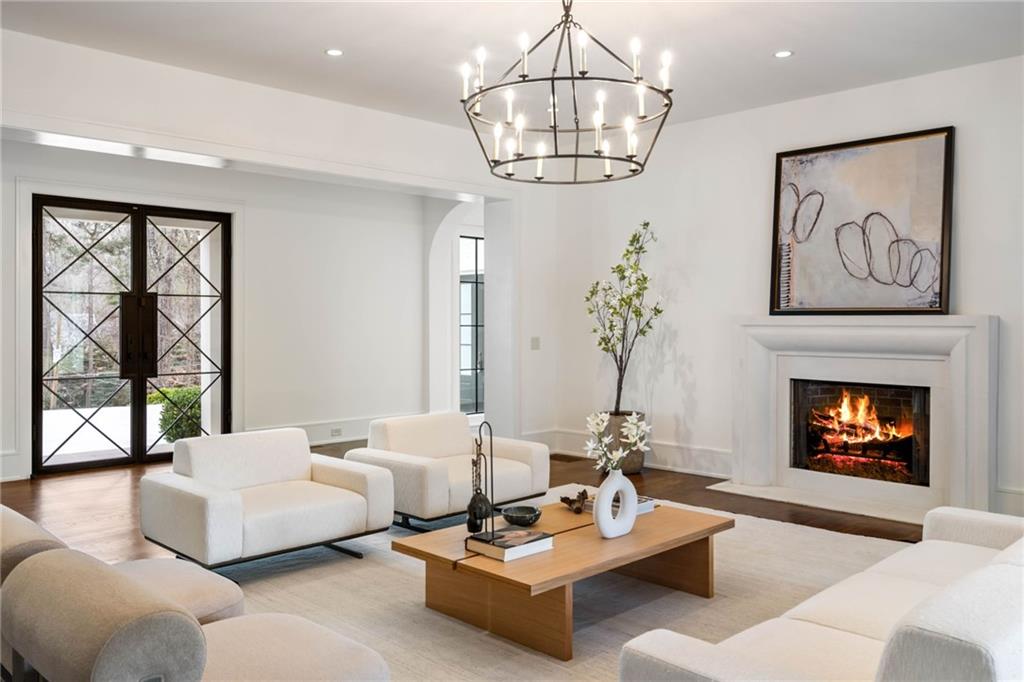 4580 Peachtree Dunwoody Road NE