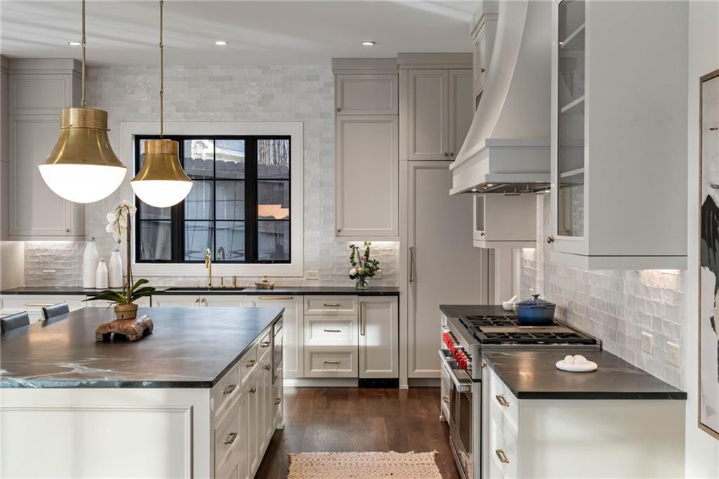 4580 Peachtree Dunwoody Road NE