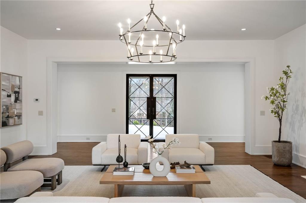 4580 Peachtree Dunwoody Road NE